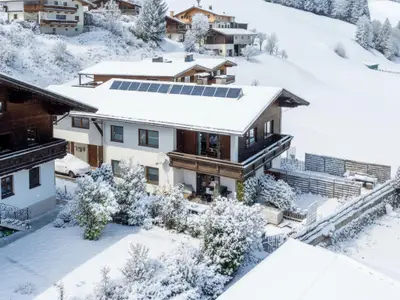 Außenseite Ferienhaus [Winter]