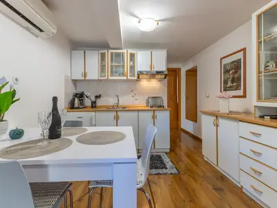 Ferienwohnung für 2 Personen (32 m²) in Poreč 4/10