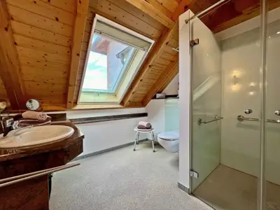 Ferienhaus-Buehrer-Ferienwohnung-Lavendel-Bad