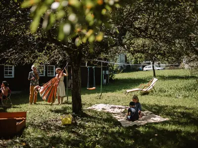 Hus Sigritta Garten hinter dem Haus
