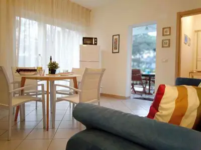 Ferienwohnung für 7 Personen (55 m²) in Lignano 6/10