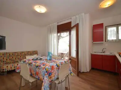 Ferienwohnung für 6 Personen (45 m²) in Bibione 4/10