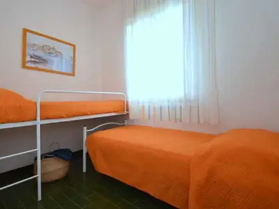 Ferienwohnung für 6 Personen (45 m²) in Bibione 6/10