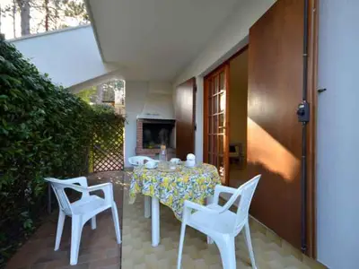 Ferienwohnung für 6 Personen (45 m²) in Bibione 2/10