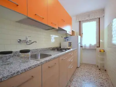 Ferienwohnung für 6 Personen (60 m²) in Bibione 6/10