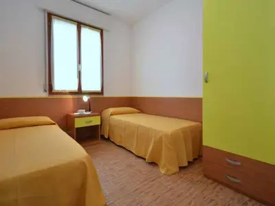 Ferienwohnung für 6 Personen (45 m²) in Bibione 2/10