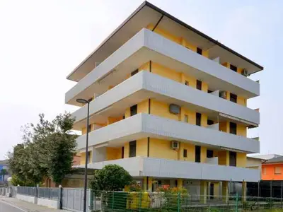 Ferienwohnung für 6 Personen (35 m²) in Bibione 2/10