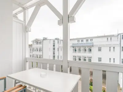 Ferienwohnung für 3 Personen (32 m²) in Sellin (Ostseebad) 2/10