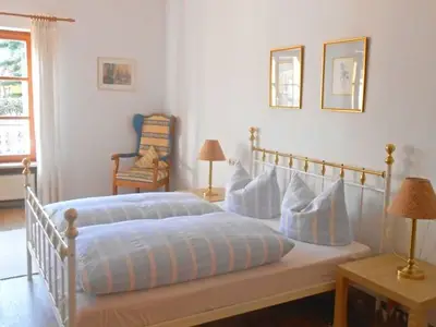 Ferienwohnung für 3 Personen (70 m²) in Bad Wiessee 3/8