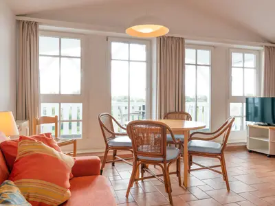 Ferienwohnung für 5 Personen (72 m²) in Sellin (Ostseebad) 1/10