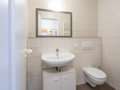 Ferienwohnung für 4 Personen (44 m²) in Sellin (Ostseebad) 4/10