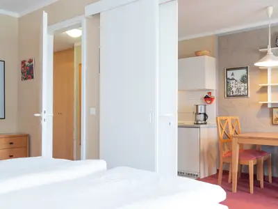 Ferienwohnung für 2 Personen (44 m²) in Sellin (Ostseebad) 3/10