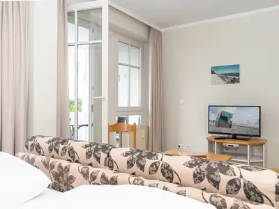 Ferienwohnung für 2 Personen (32 m²) in Sellin (Ostseebad) 1/10