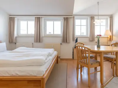 Ferienwohnung für 2 Personen (26 m²) in Sellin (Ostseebad) 1/10