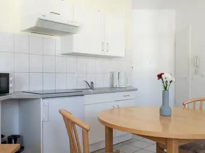 Ferienwohnung für 2 Personen (26 m²) in Sellin (Ostseebad) 3/10