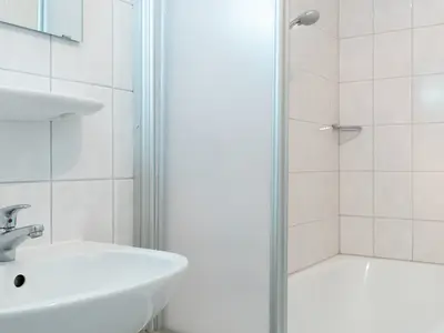 Ferienwohnung für 3 Personen (44 m²) in Sellin (Ostseebad) 10/10