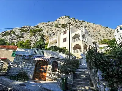 Ferienwohnung für 3 Personen (35 m²) in Omiš 1/10