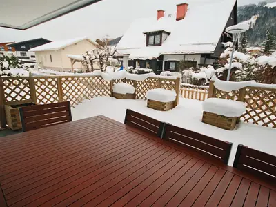 Alpenglocke Terrasse im Winter