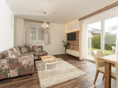 Top 1 - Gemülicher Wohnbereich