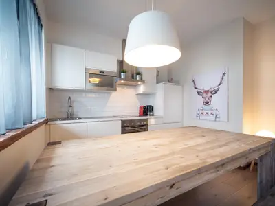 Essbereich und Küchenblick