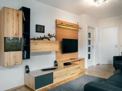 Wohnlandschaft mit TV