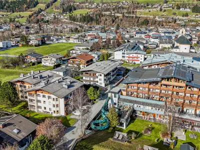 Außenseite Ferienhaus [Sommer]
