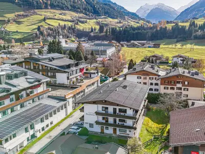 Außenseite Ferienhaus [Sommer]