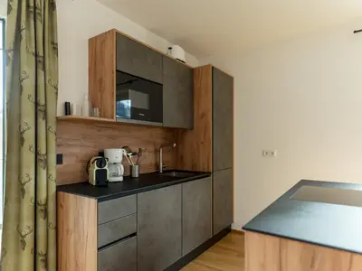 DACHSTEIN - voll ausgestattete Küche