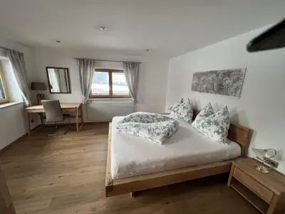 Schlafzimmer2
