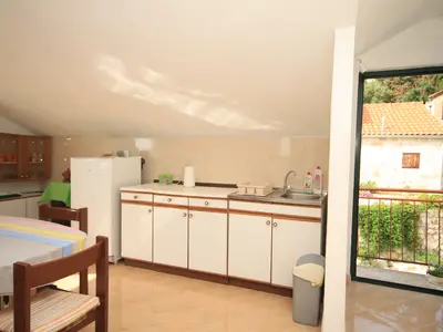 Ferienwohnung für 4 Personen (44 m²) in Tvrdni Dolac 9/10