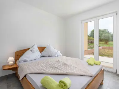 Ferienwohnung für 4 Personen (64 m²) in Novigrad 5/10