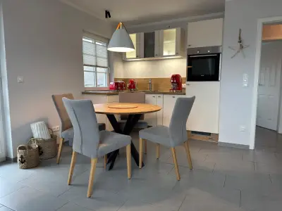 Essecke und Küchenzeile