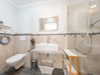 Ferienwohnung für 2 Personen (43 m²) in Timmendorfer Strand 6/9