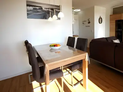 Wohn- und Essbereich