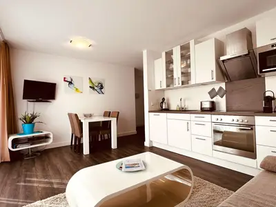 Küche, Ess- & Wohnbereich