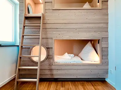 Schlafzimmer mit Etagenbett