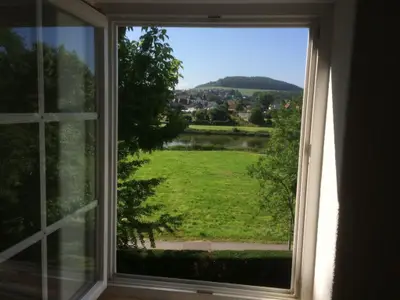 der-blick-aus-dem-fenster