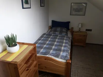 Gästehaus Natterer-Schlafzimmer 1