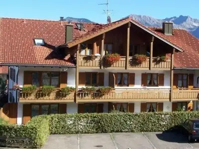 e5b79788-82c9-4f11-8e55-cbfefa848166