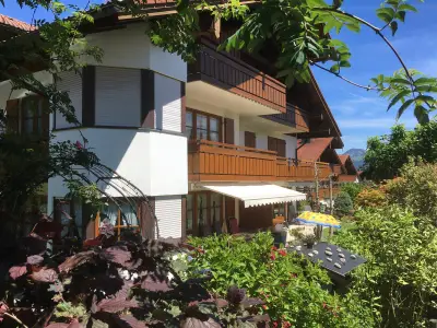 15ade412-eef5-4b73-8c01-92170d7823db