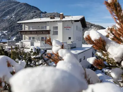 2020-pitztal-living-aussen-danielzangerl-2