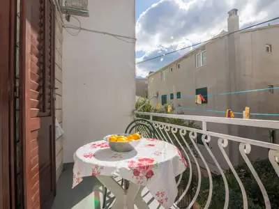 balcony-terrace