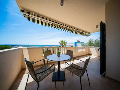 balcony-terrace
