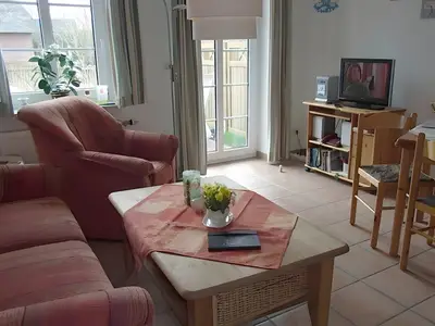 Photo, INSIDE, OUTSIDE