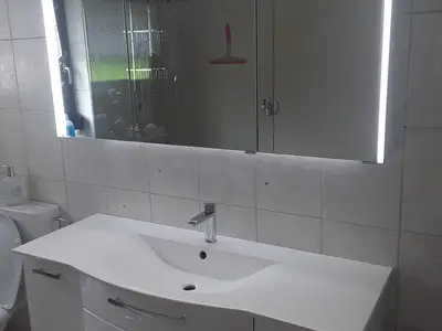 Badezimmer mit Tageslicht