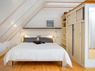 Kingsizebett, die Betten sind bezogen