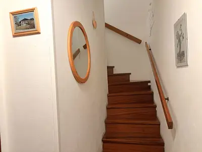 Treppe zum Schlafzimmer und zweiten Badezimmer