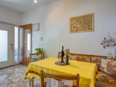 Ferienwohnung für 5 Personen (55 m²) in Novigrad 4/10