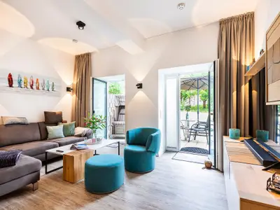 Wohn / Essbereich: TV, Netflix, Essbereich, W-LAN, Zugang zum Terrasse