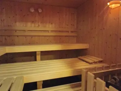 Ferienwohnung für 5 Personen (92 m²) in Savognin 4/10